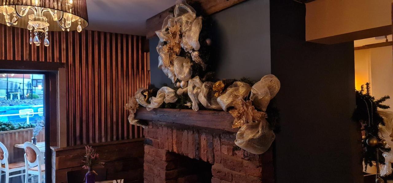 The Waterside Bar, Rooms & Restaurant Swinton  Luaran gambar